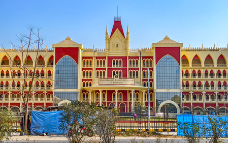 Calcutta HC moved for urgent hearing on PIL seeking ban on outsiders in Bengal varsities