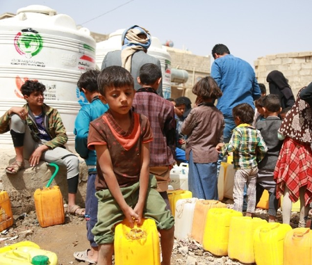 UN relief chief fast-tracks funds for displaced people in Yemen
