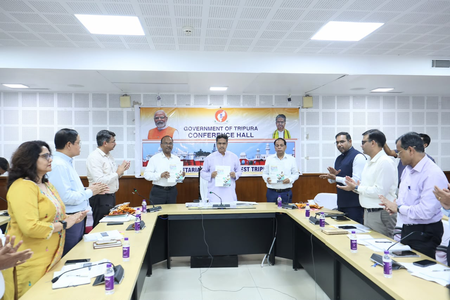 CM Saha asks officials to fast-track over 158 investment proposals in Tripura