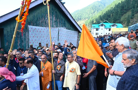 J&K Lt Governor flags off Harmukh-Gangbal Yatra from Ganderbal