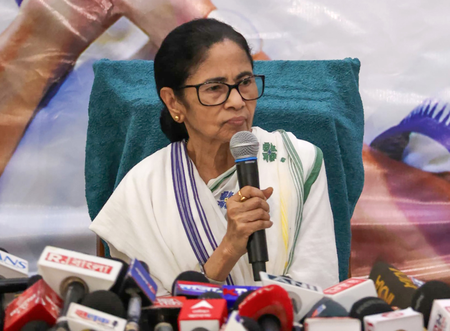 Fast-paced developments mark dramatic times in Bengal politics
