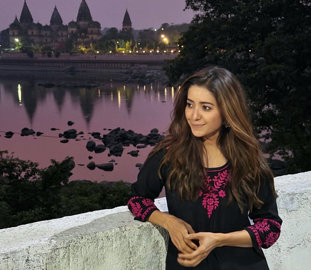 Asha Negi on Rohit Roy’s ‘dustbin medium’ remark: What type of frustration have they experienced?