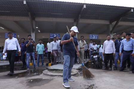 Gujarat Dy CM joins cleanliness, temple maintenance drives during ‘Seva Yatra’