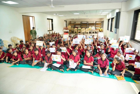 55.35 lakh students participate in ‘My Dream India’ drawing contest across Gujarat