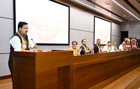 Nitin Nabin reviews BJP’s strengthening at cell-cluster workshop