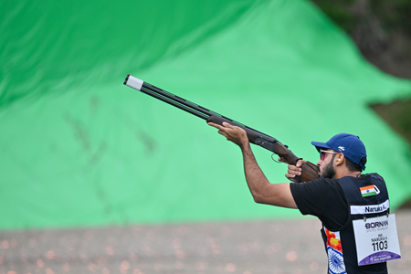Anantjeet-Parinaaz duo win skeet mixed team bronze at Asian Games