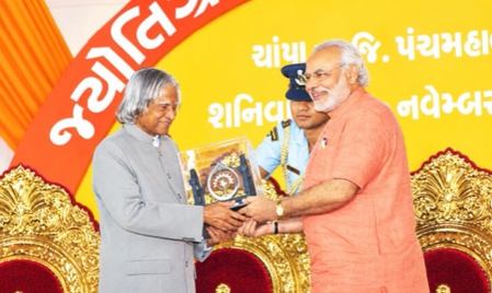 Which initiative of PM Modi drew praise from APJ Abdul Kalam? Modi Story answers