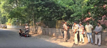 Kalkaji gang-rape: One accused apprehended after encounter, two others being questioned (Lead)