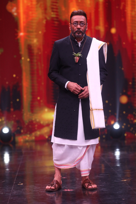 Jackie Shroff recalls how Dev Anand encouraged him during his debut