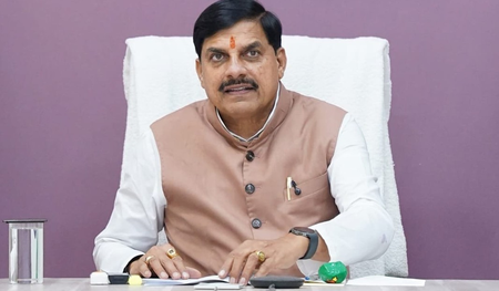 Saffron buses will displease Congress: MP CM