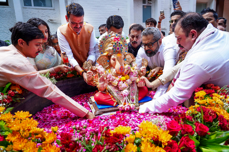 Maha bids farewell to Lord Ganesha, CM Fadnavis shares wishes at Girgaon Chowpatty