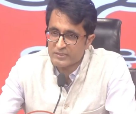 BJP targets Cong over Revanth Reddy’s ‘Gandhi Parivar’ remark