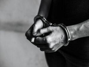 Two Bangladeshis who swam across border held in Bengal’s Murshidabad