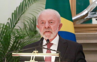 Most of Brazilian President Lula’s top donors hold state jobs: Report