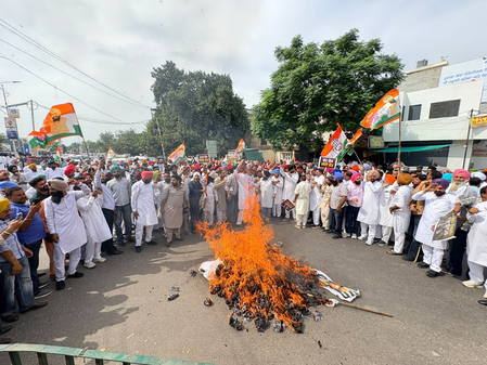 Congress workers stage protest in Punjab to demand resignation of CEC Gyanesh Kumar