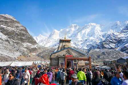 Char Dham Yatra draws record pilgrims, Badrinath and Gangotri set new highs