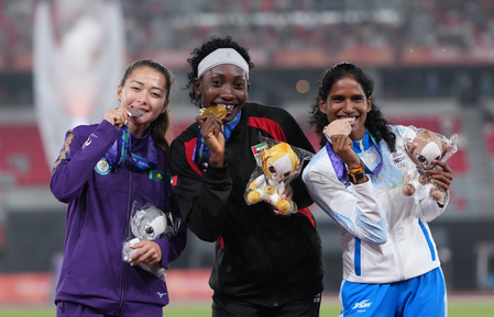 Asian Games: Record-breaking Vithya, gutsy Sreeshankar, Parul, Gulveer double make it India’s day (Round-up)