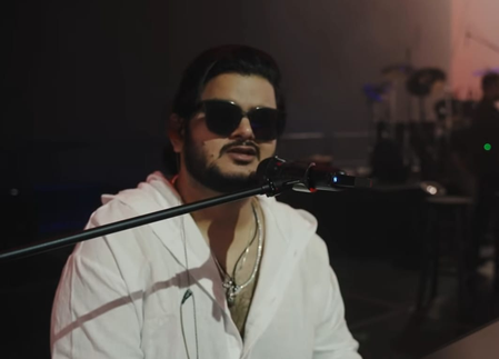 ‘Tumhein Bhi Humse’, sung by Vishal Mishra showcases love, longing and heartbreak