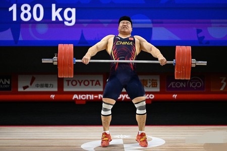 Asian Games: Two weightlifting world records fall as China takes two gold medals