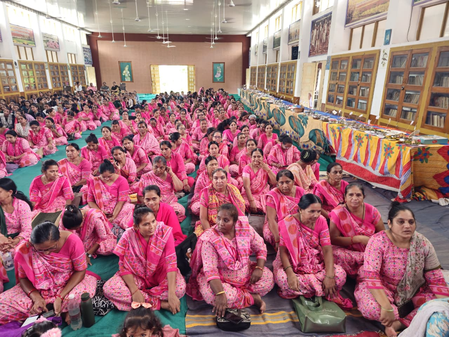 Gujarat’s nutrition campaign clocks 2.43 crore activities; districts step up outreach