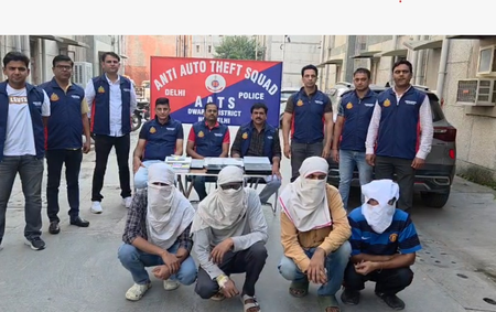 Illegal international call centre busted in Dwarka; five cyber fraudsters arrested for impersonating Amazon, Apple support agents
