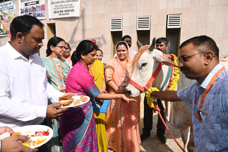 BKS honours women farmers, highlights their role in agriculture