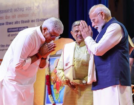 PM Modi wishes Gajendra Shekhawat on his birthday; lauds efforts in popularising Indian culture