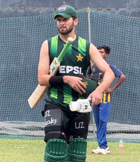 Pakistan to don pink jersey for breast cancer awareness in England ODI at Gaddafi Stadium