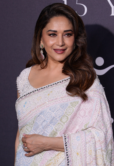 Madhuri Dixit, Renuka Shahane recall fun moments with Sooraj Barjatya during ‘Hum Aapke Hain Koun…’ shoot
