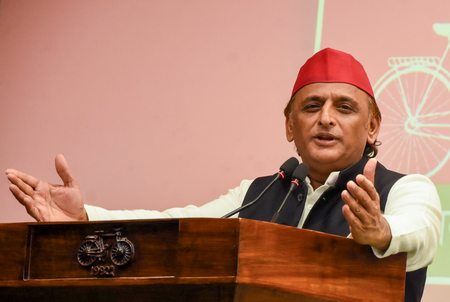 SP dissolves district, metropolitan units in UP’s Gorakhpur after press club clash