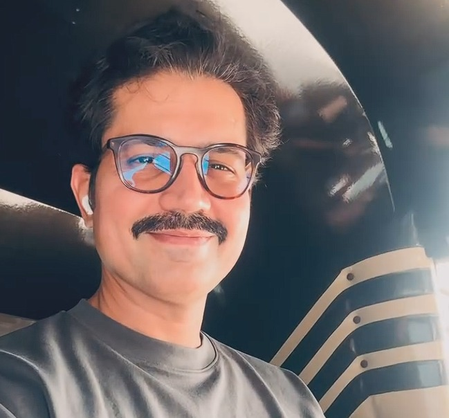 Sumeet Vyas recollects how ‘Chumbak’ maker came to his rescue in dire straits