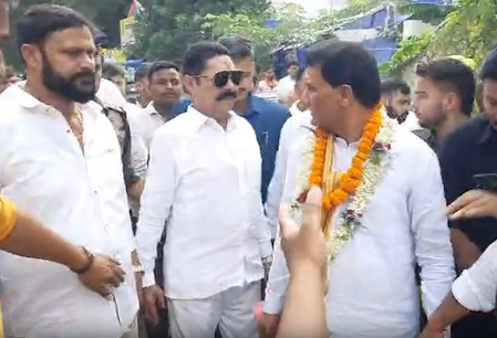JD(U)’s Anant Singh backs Jan Suraaj candidate in Bihar MLC polls