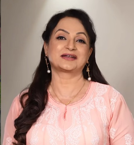 Upasana Singh alleges Poonam Dhillon, Padmini Kolhapure constantly humiliated Mukesh Rishi, Deepak Parashar, left them in tears & anger
