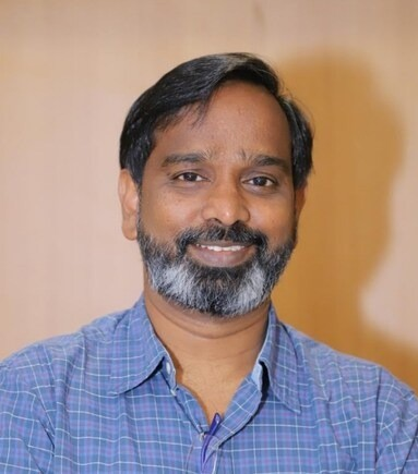 Mumbai Crime Branch records IIT-Bombay Prof’s statement in student suicide case; Doolla denies all charges