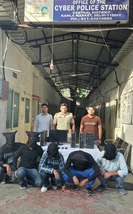 Delhi Police bust two fake job placement call centres near Shadipur metro station; 11 held