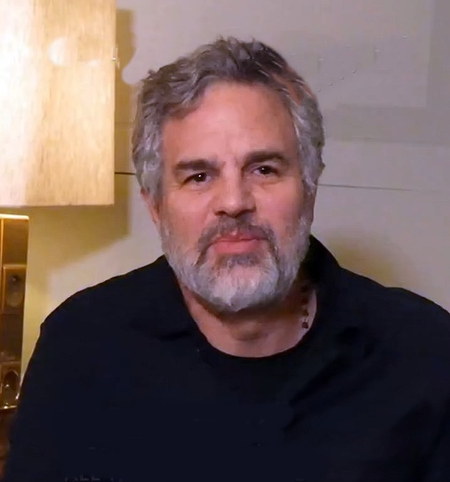 Mark Ruffalo makes passionate speech targeting Donald Trump