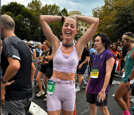 Amber Heard completes first half marathon, completes 21km run