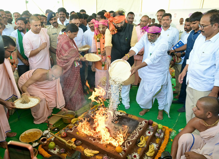 Breakfast for 27 lakh school children in Telangana is world’s largest initiative: DyCM