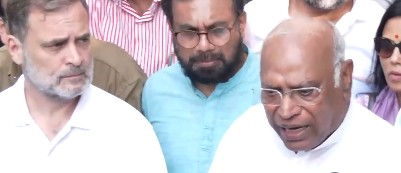 Going to Jantar Mantar, will keep fighting irrespective of FIRs, announce Kharge, Rahul Gandhi