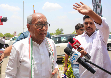 MP: Digvijaya Singh to begin 930-km yatra from Ujjain to Ayodhya on Oct 20