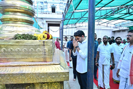 Andhra minister Nara Lokesh performs puja in Amaravati temple for PM Modi