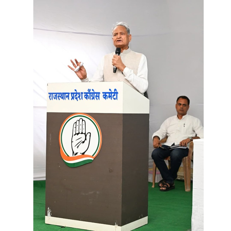 Gehlot repeats ‘United Congress’ mantra, says will win Panchayat polls and return to power in Rajasthan