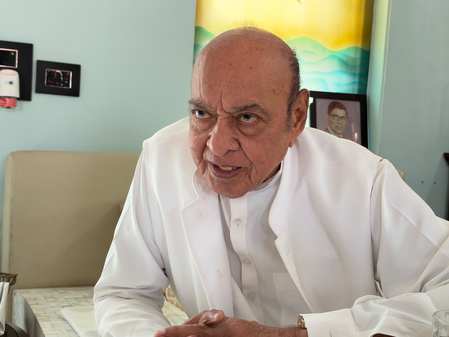 Ex-Gujarat CM Vaghela says Congress needs early candidates, stronger grassroot connect