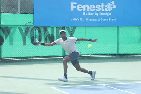 Fenesta Open: Sureshkumar, Sinha set up semi-final clash; partner to reach doubles final