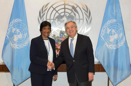 UN chief hails Pillay’s Nobel Prize as ‘tribute’ to defenders of international law, human rights