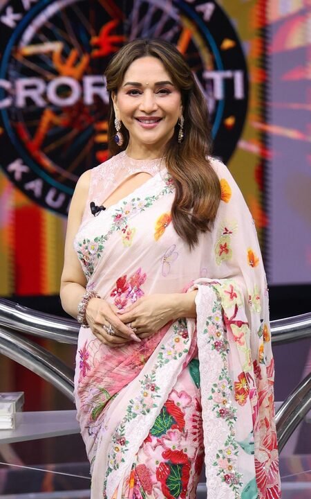 Madhuri Dixit recalls being shocked to see director crying behind camera during her live shot