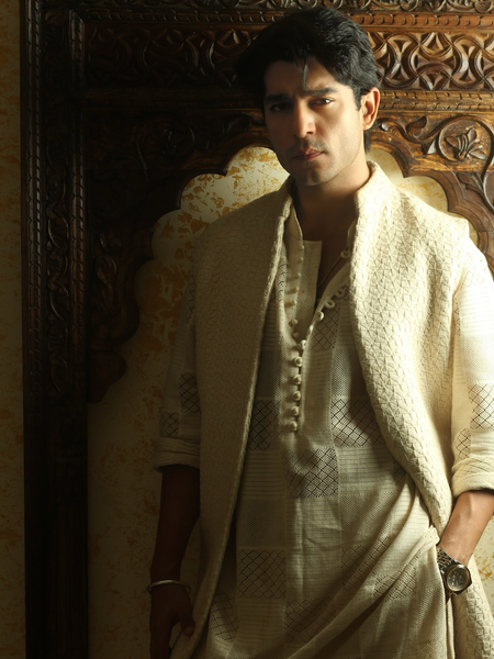 Shaan R Grover recalls having a great time with ‘Tum Mere Ho’ co-star Isha Malviya