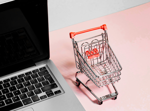 Festive e-commerce sales hit Rs 24,000 crore in first two days: Report