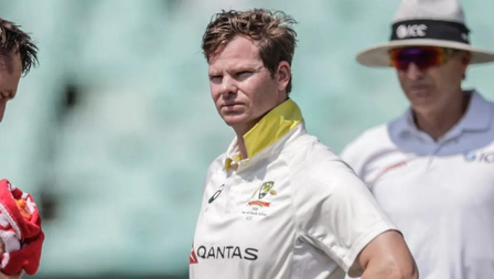 Smith to undergo concussion assessment after helmet blow in Durban Test
