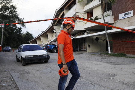 Magnitude-6.3 earthquake hits Panama
